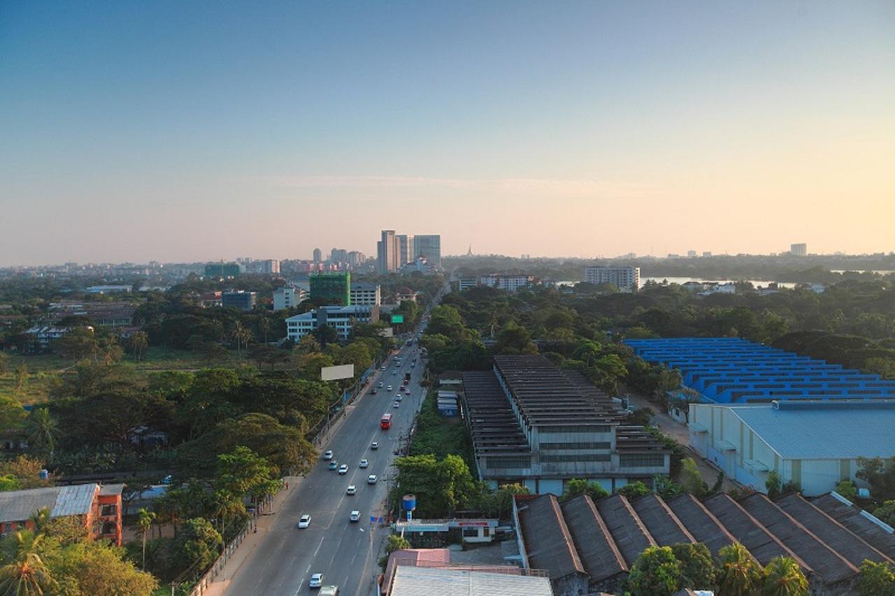 Super Hotel Yangon Extérieur photo