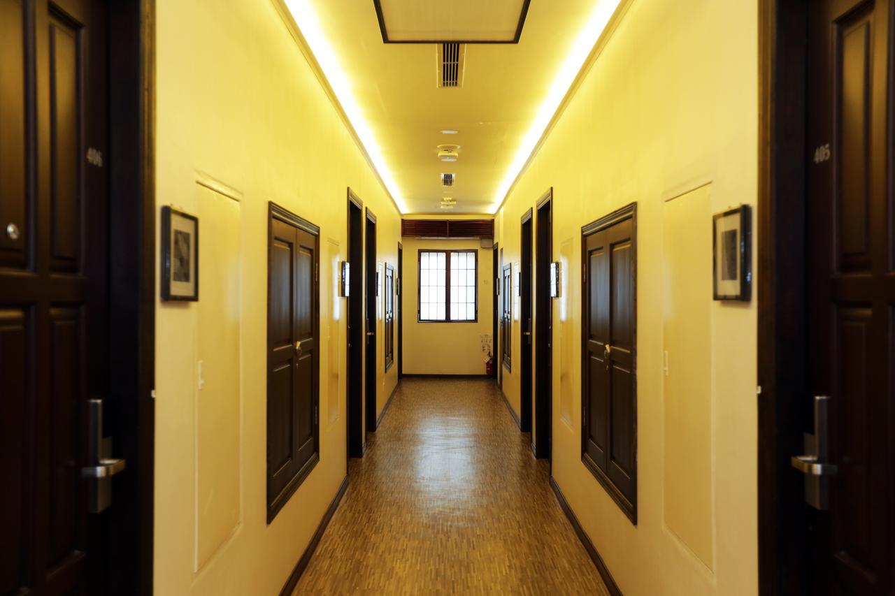 Super Hotel Yangon Extérieur photo