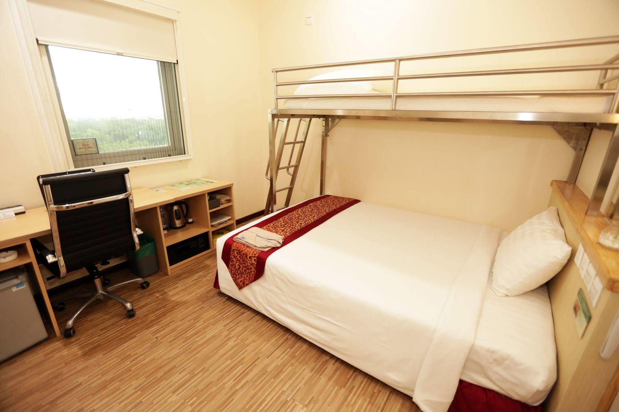 Super Hotel Yangon Extérieur photo